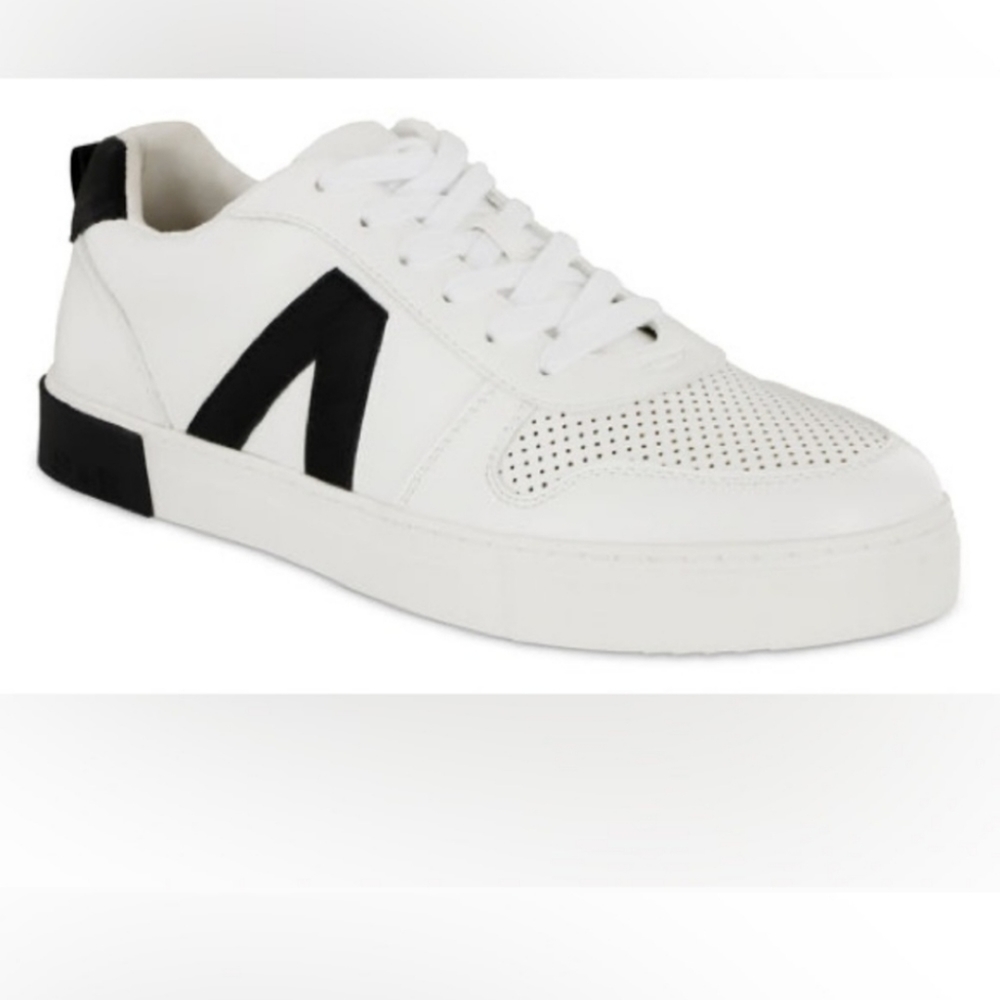 Strauss and Ramm new mens sneakers .